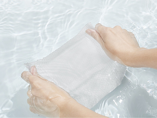 ผิวนุ่มและปราศจากน้ำหอม 99.9 Pure Water Baby Wipes ผ้าเช็ดทำความสะอาดสำหรับเด็กที่ย่อยสลายได้ตามธรรมชาติ 80ชิ้น